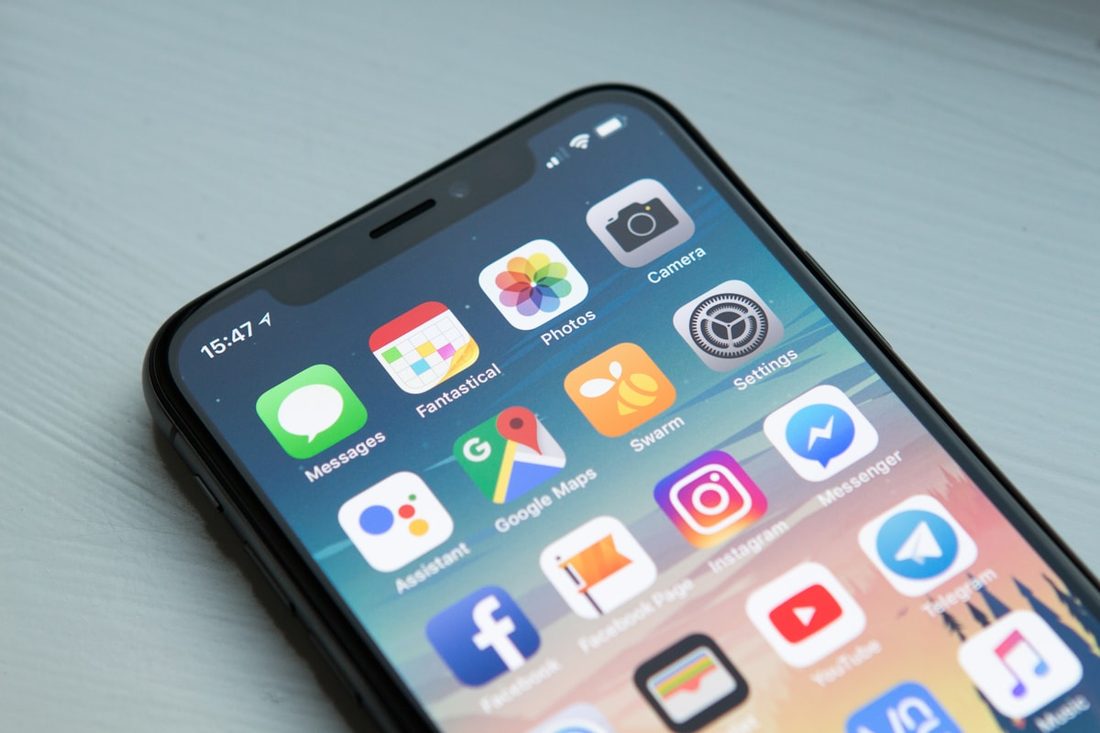 IM足球 APP 赛程界面示意